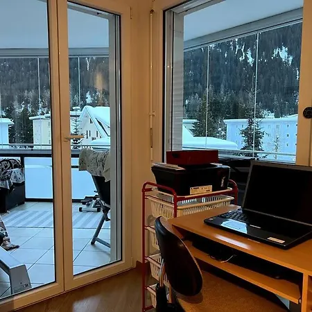 Cozy 4 Minutes Drive To Wef Appartement