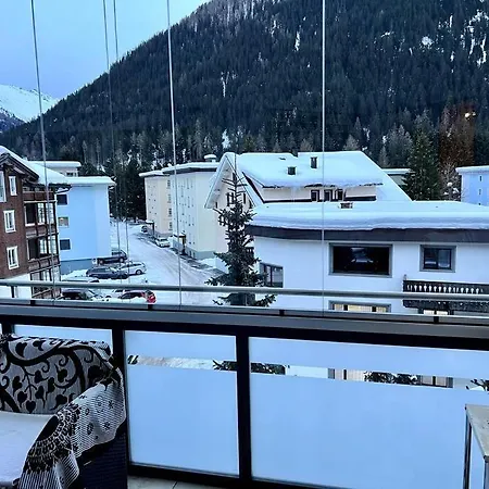 Cozy 4 Minutes Drive To Wef Appartement Davos